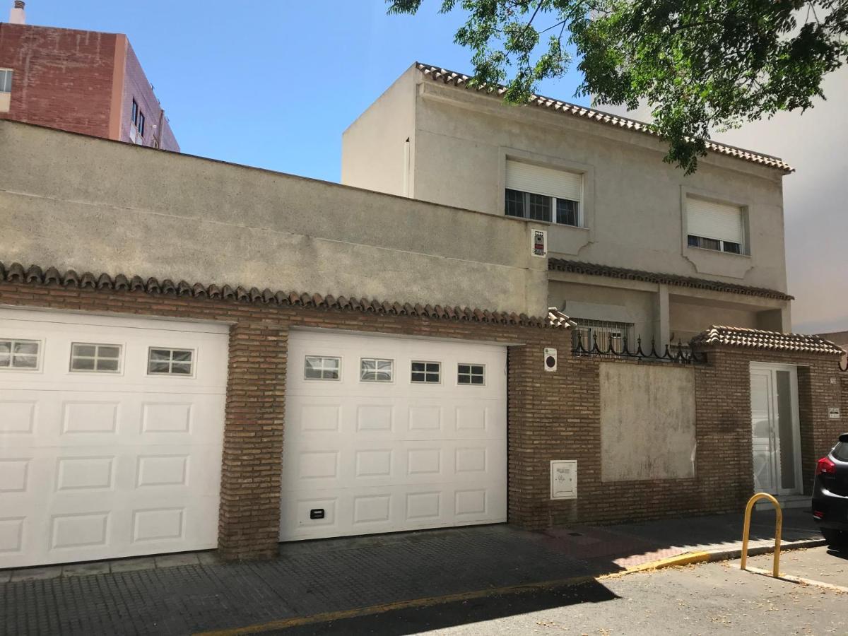 Villa Bahia Blanca Sm Cádiz Exterior foto